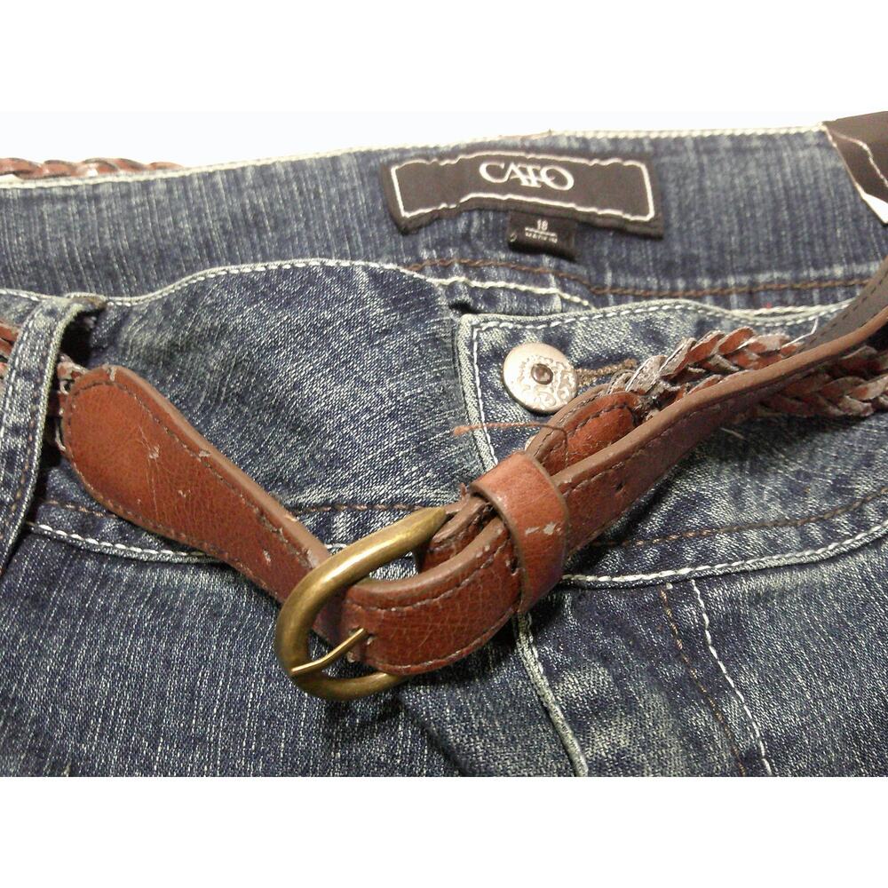 Cato Classic Blue Denim Jeans Capris Women's 18 Light Wash Cuffed With Belt NWT - Picture 3 of 13
